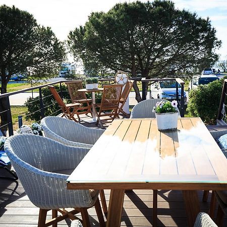 Floating Sea House Kahne Portoroz Villa Екстериор снимка