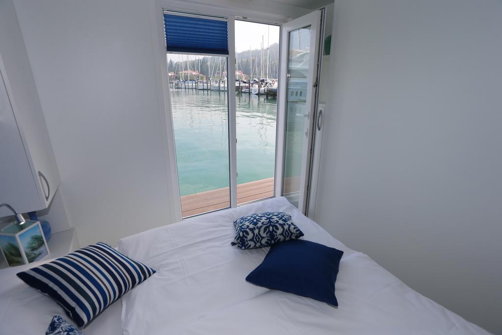 Floating Sea House Kahne Portoroz Villa Екстериор снимка