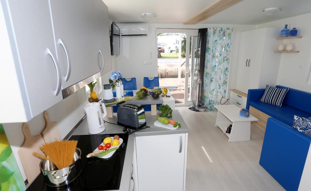 Floating Sea House Kahne Portoroz Villa Екстериор снимка