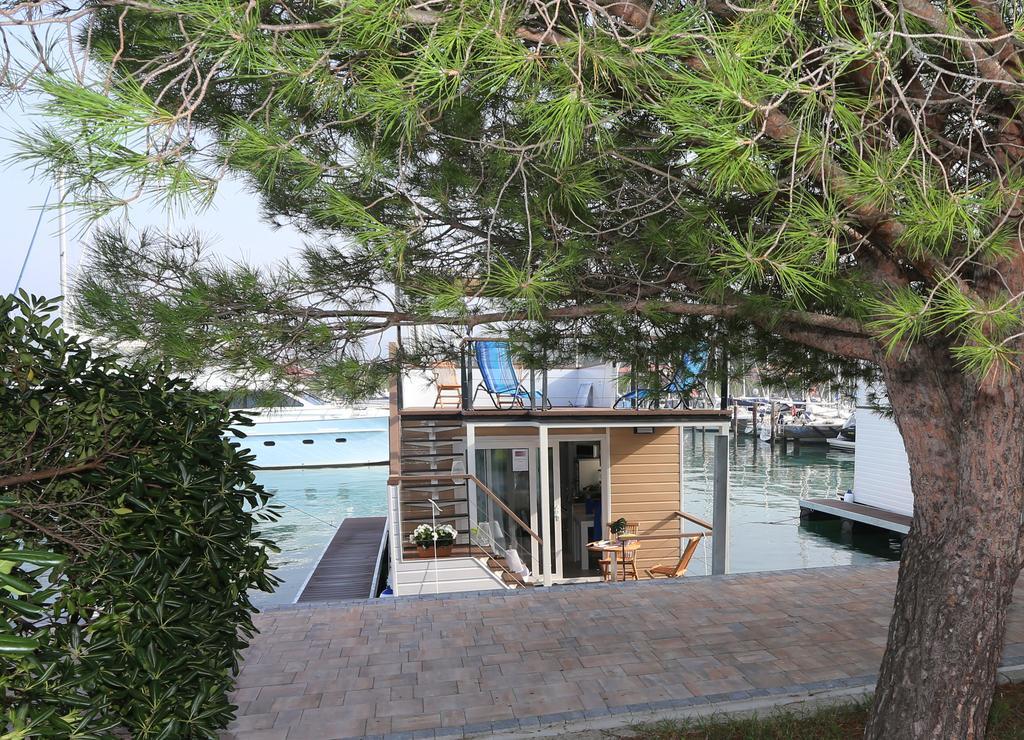 Floating Sea House Kahne Portoroz Villa Екстериор снимка