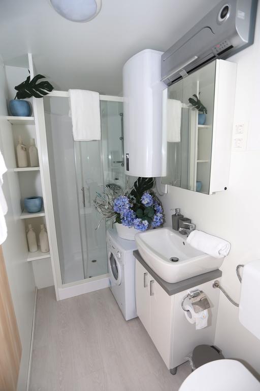 Floating Sea House Kahne Portoroz Villa Екстериор снимка