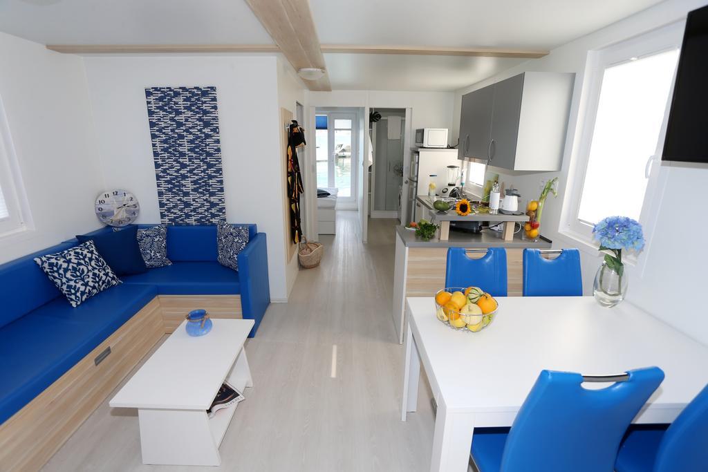 Floating Sea House Kahne Portoroz Villa Екстериор снимка