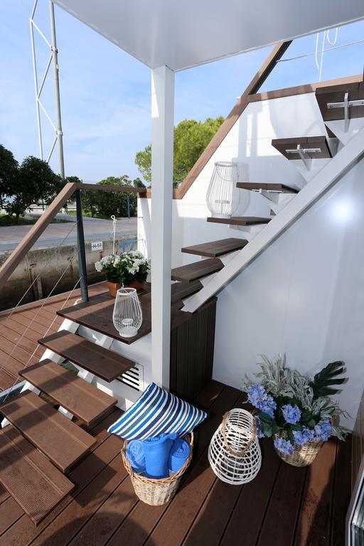 Floating Sea House Kahne Portoroz Villa Екстериор снимка