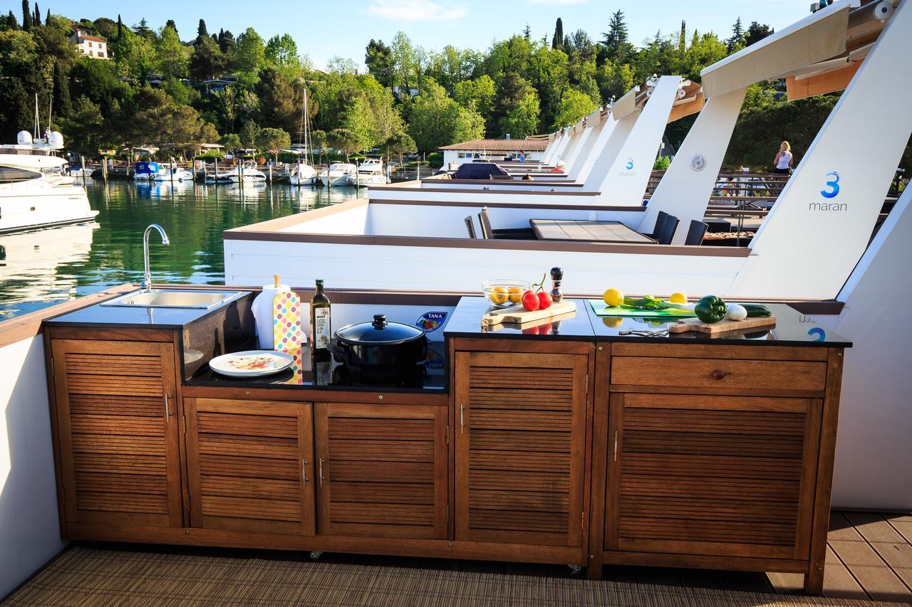 Floating Sea House Kahne Portoroz Villa Екстериор снимка