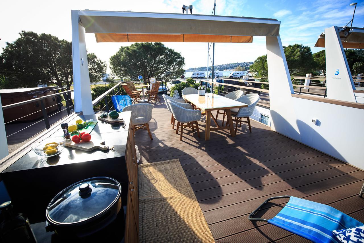 Floating Sea House Kahne Portoroz Villa Екстериор снимка