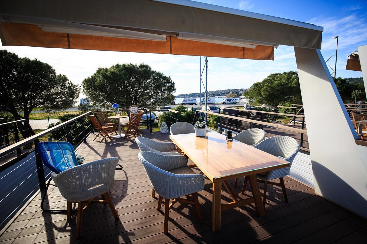 Floating Sea House Kahne Portoroz Villa Екстериор снимка